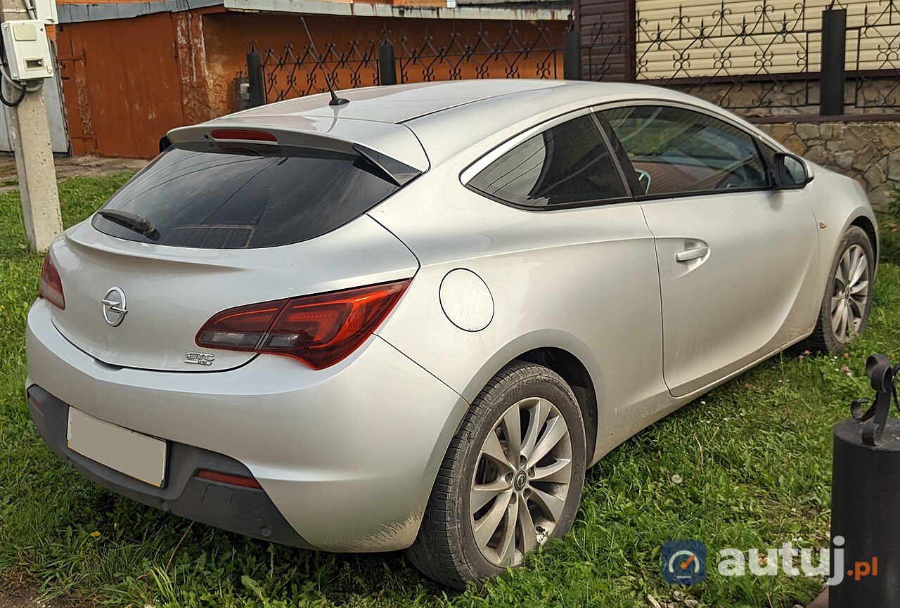 TEST Opel Astra K 1.4 Turbo VVT